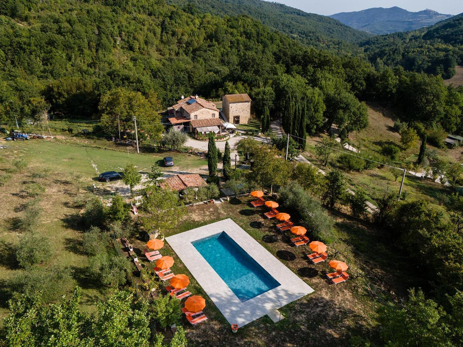 Agriturismo Santa Caterina Castelnuovo di Val di Cecina Kültér fotó