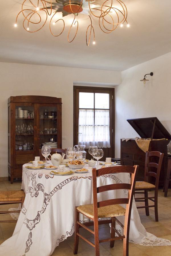 Agriturismo Santa Caterina Castelnuovo di Val di Cecina Kültér fotó