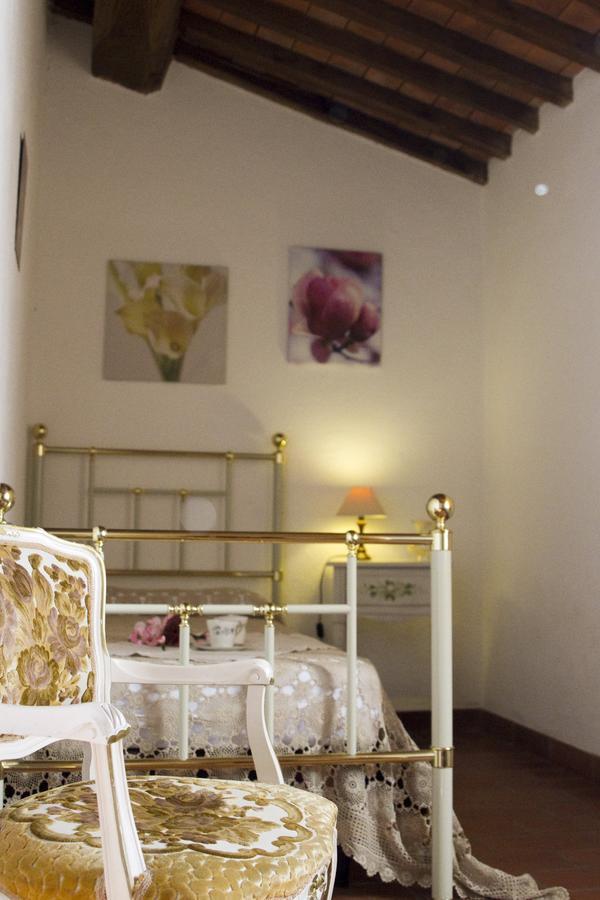 Agriturismo Santa Caterina Castelnuovo di Val di Cecina Szoba fotó