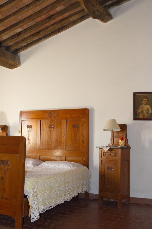 Agriturismo Santa Caterina Castelnuovo di Val di Cecina Szoba fotó